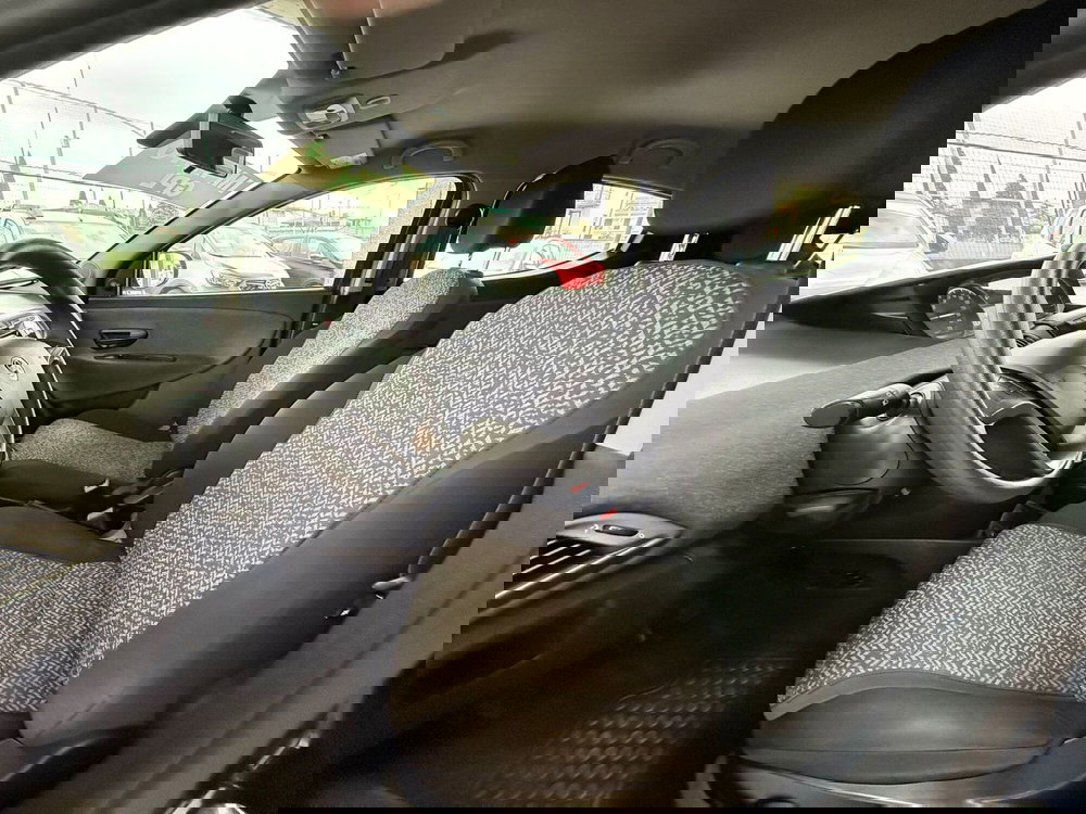 Lancia Ypsilon usata a Brescia (10)