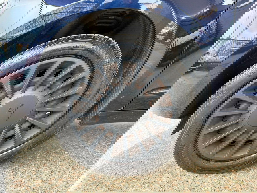 Lancia Ypsilon usata a Brescia (6)