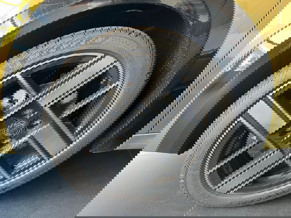 Lancia Ypsilon nuova a Lucca (11)