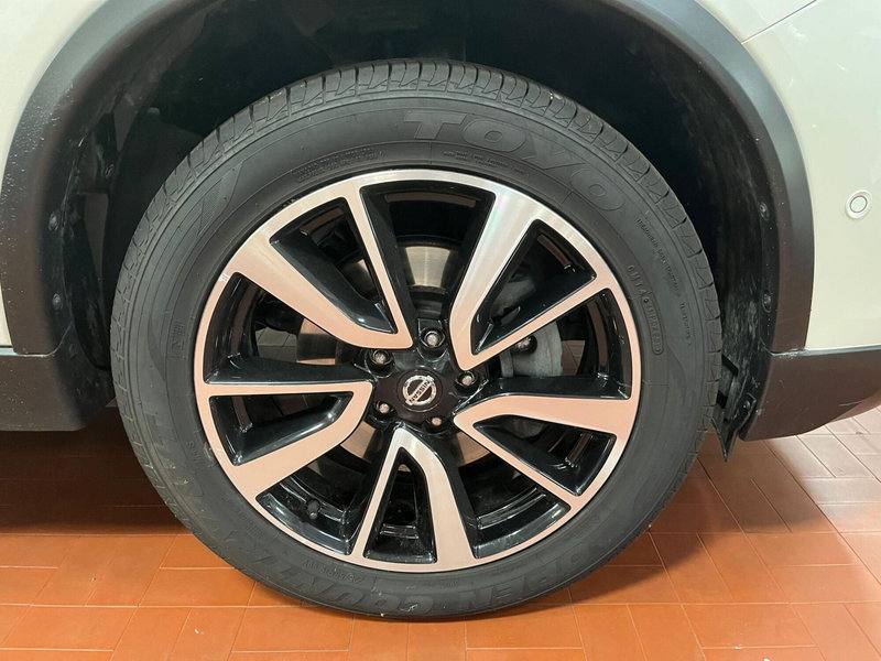 Nissan X-Trail usata a Lucca (10)