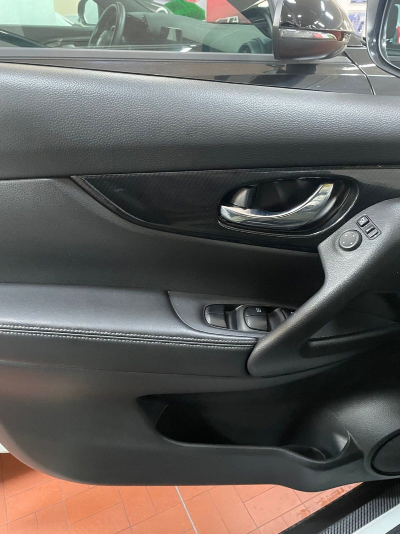 Nissan X-Trail usata a Lucca (16)