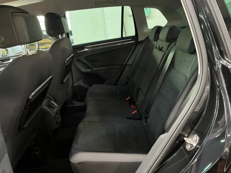 Volkswagen Tiguan usata a Lucca (12)