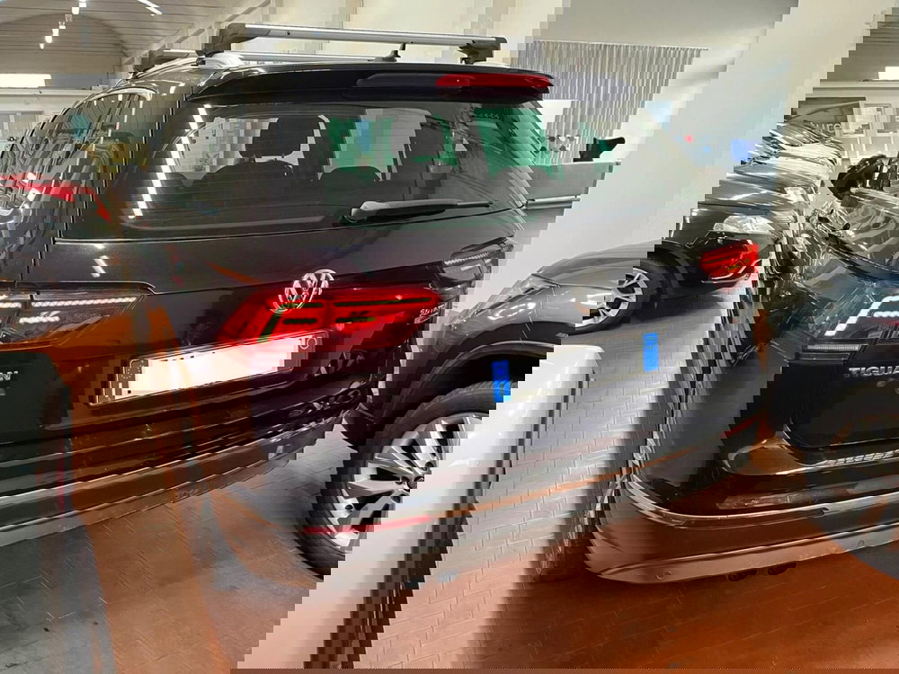 Volkswagen Tiguan usata a Lucca (7)
