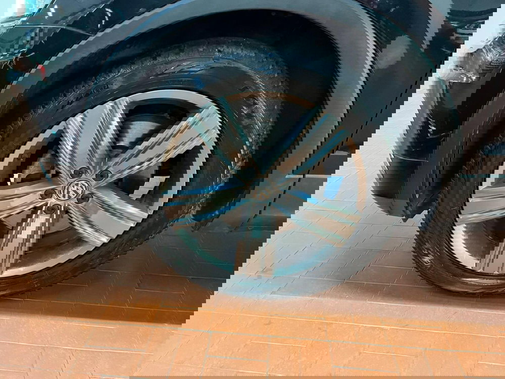 Volkswagen Tiguan usata a Lucca (9)