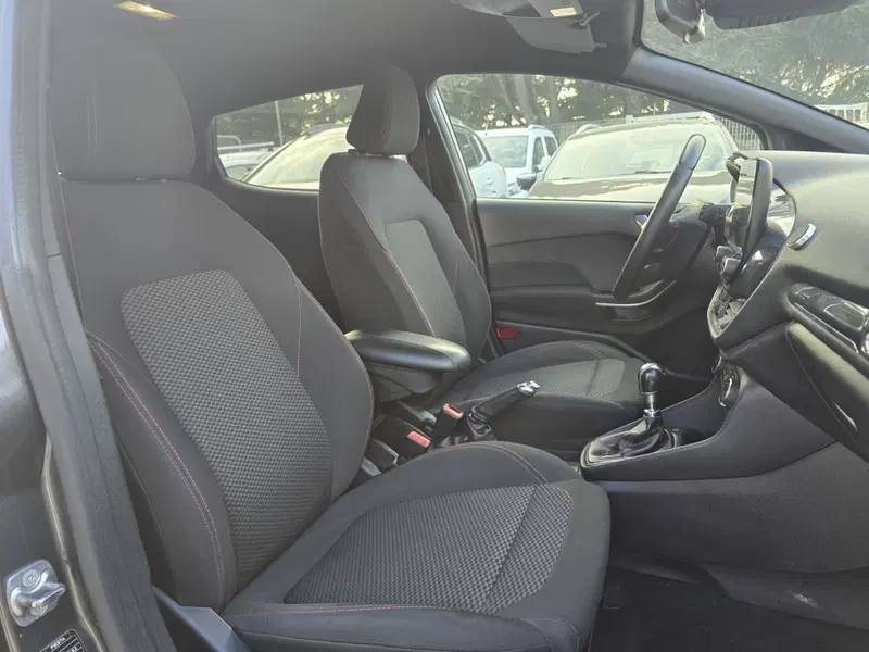 Ford Fiesta usata a Massa-Carrara (5)