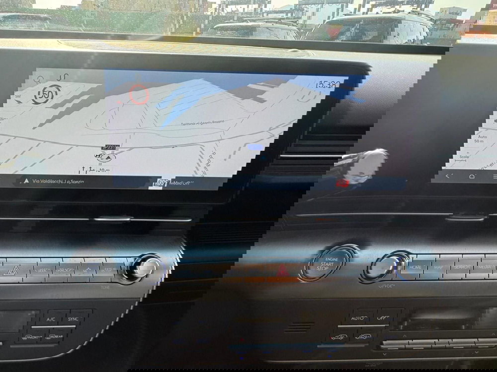 Hyundai Kona usata a Massa-Carrara (10)