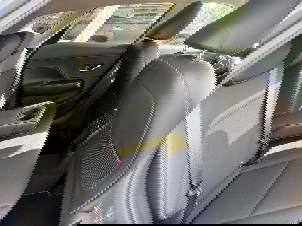 Hyundai Kona usata a Massa-Carrara (13)