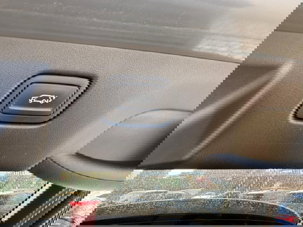 Hyundai Kona usata a Massa-Carrara (14)