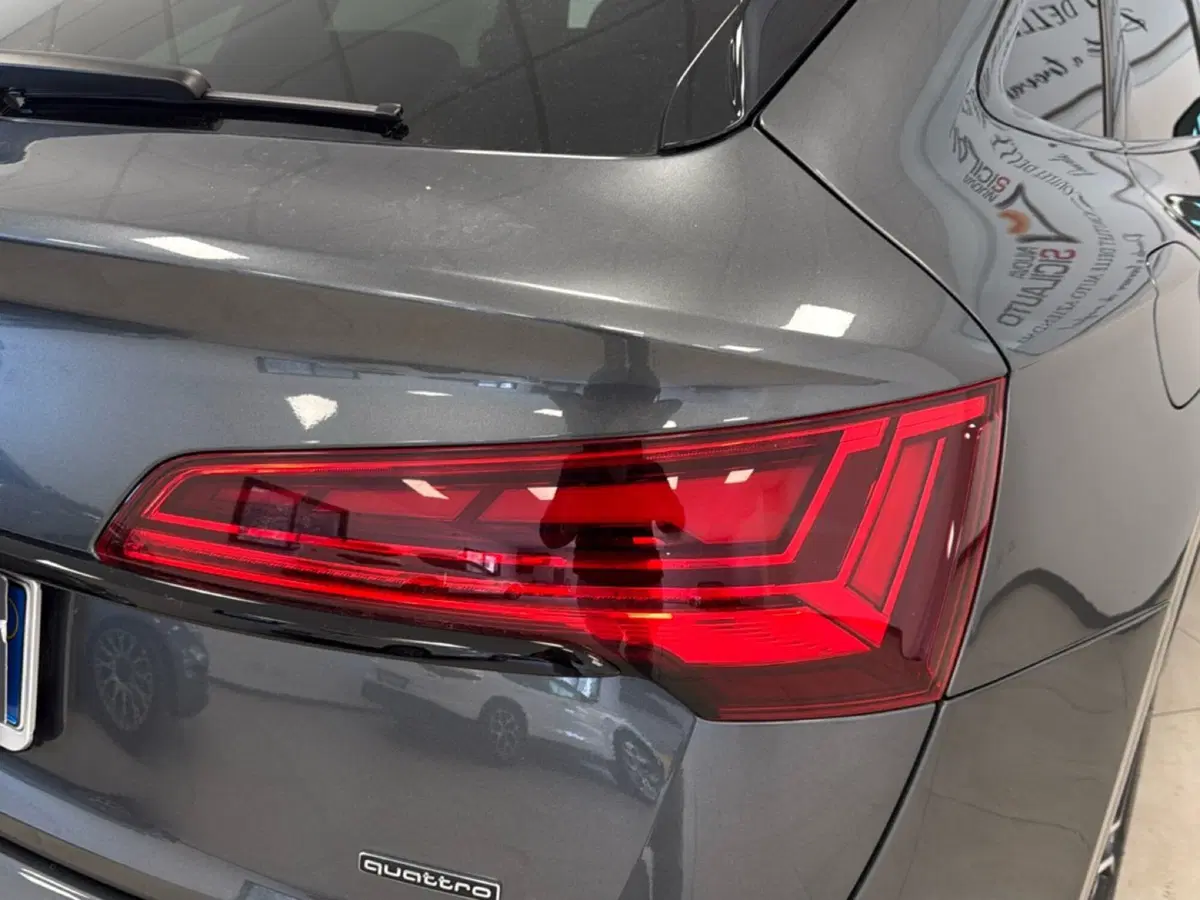 Audi Q4 Sportback usata a Palermo (16)