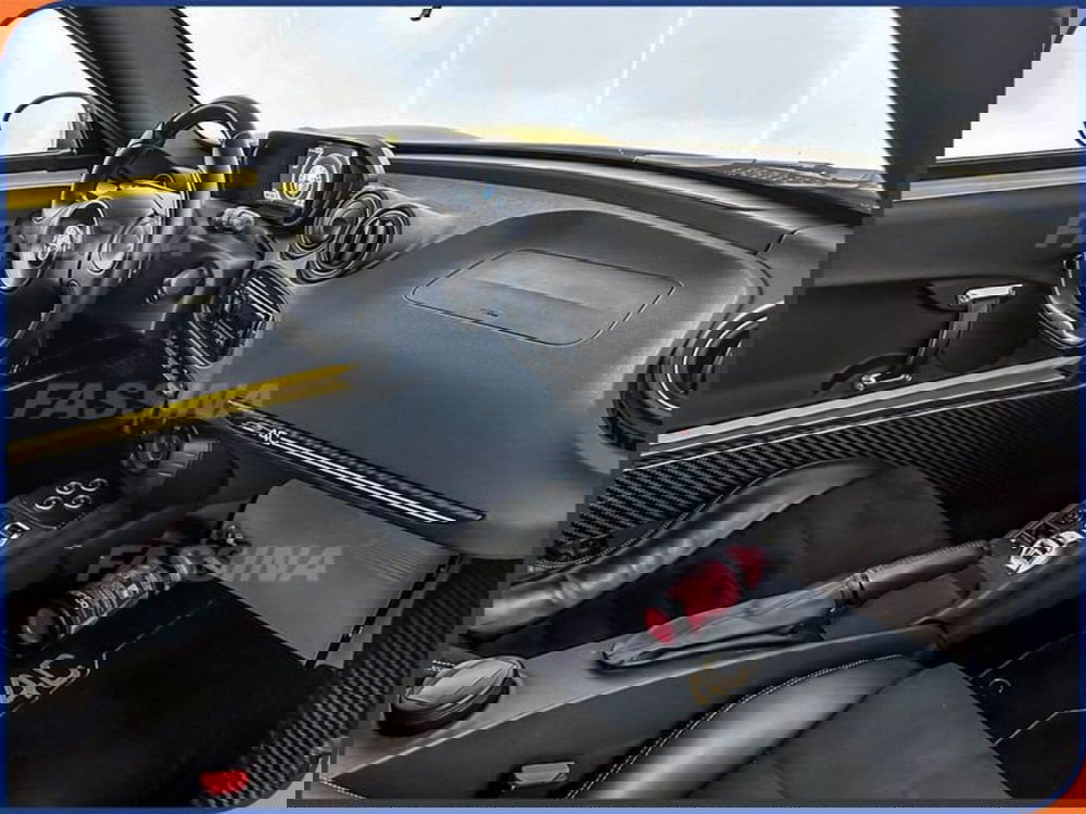 Alfa Romeo 4C Spider usata a Milano (11)