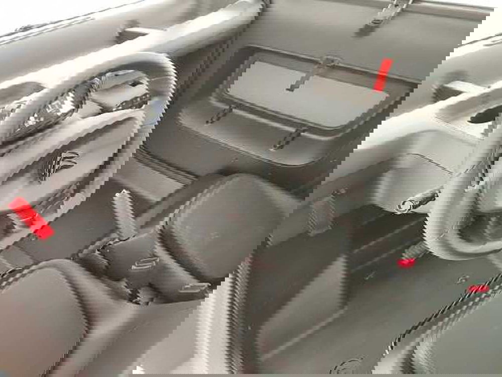 Citroen Ami nuova a Teramo (10)