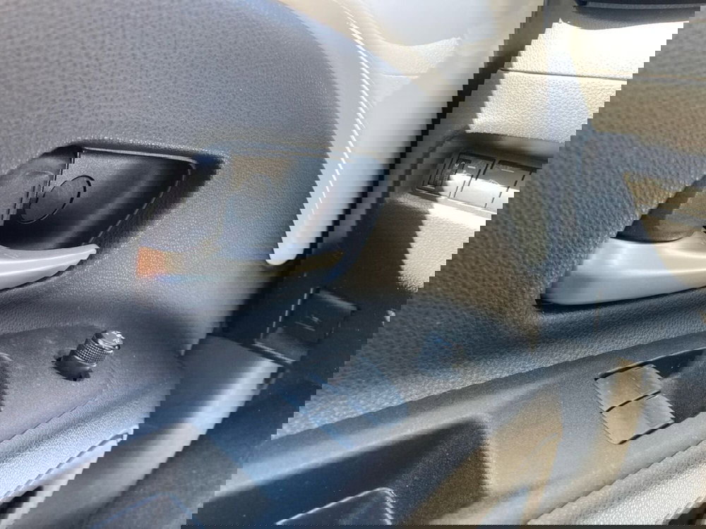 Toyota Aygo X usata a Barletta-Andria-Trani (20)