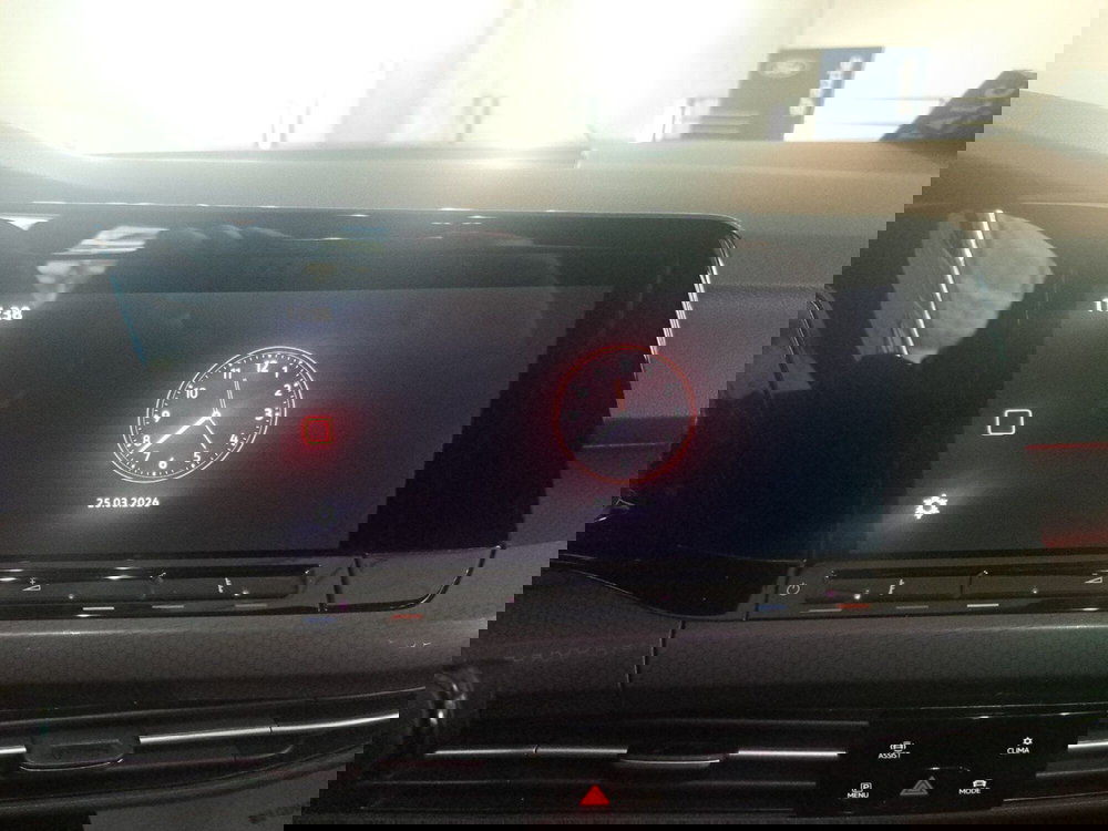 Volkswagen Golf nuova a Cagliari (12)