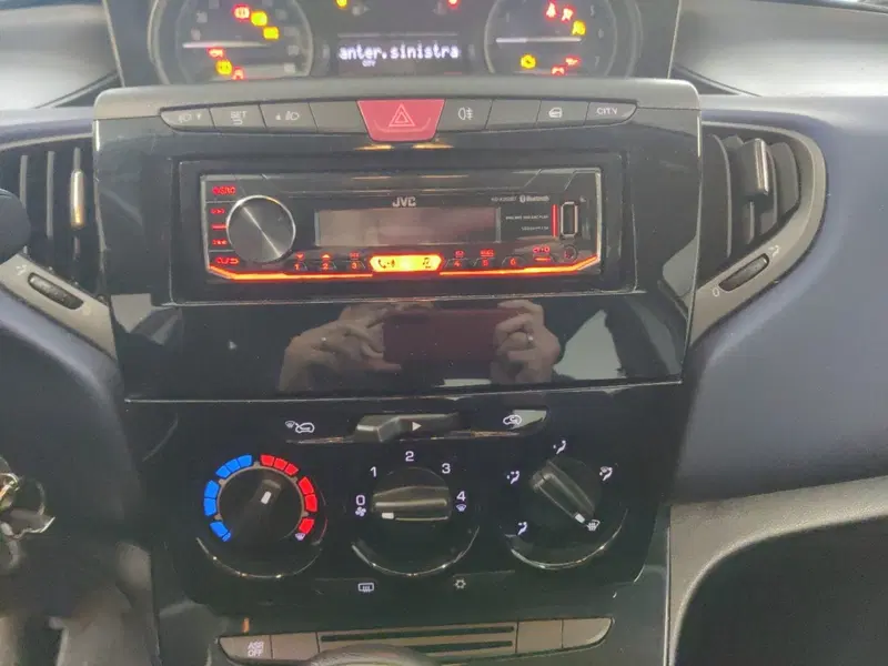Lancia Ypsilon usata a Arezzo (16)