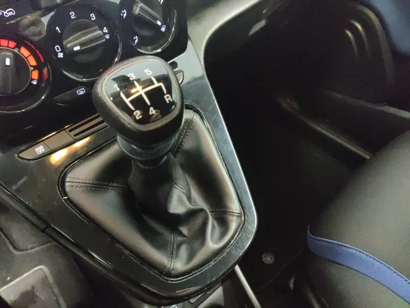 Lancia Ypsilon usata a Arezzo (17)