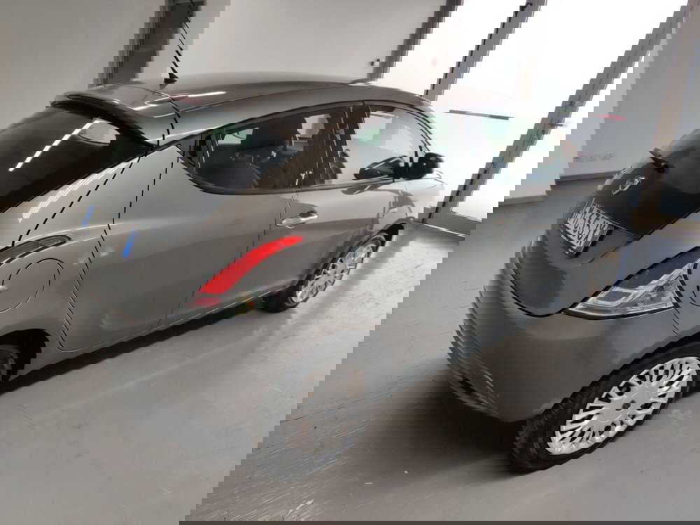Lancia Ypsilon usata a Arezzo (6)