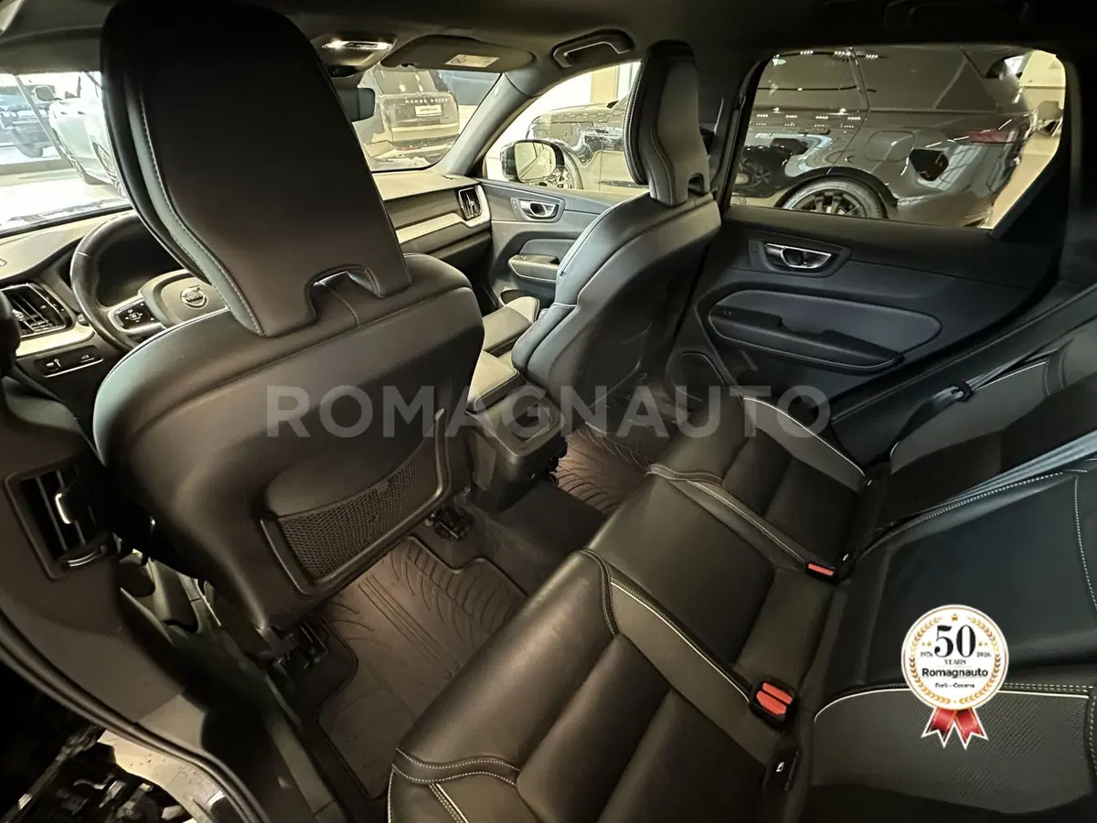 Volvo XC60 usata a Forlì-Cesena (12)