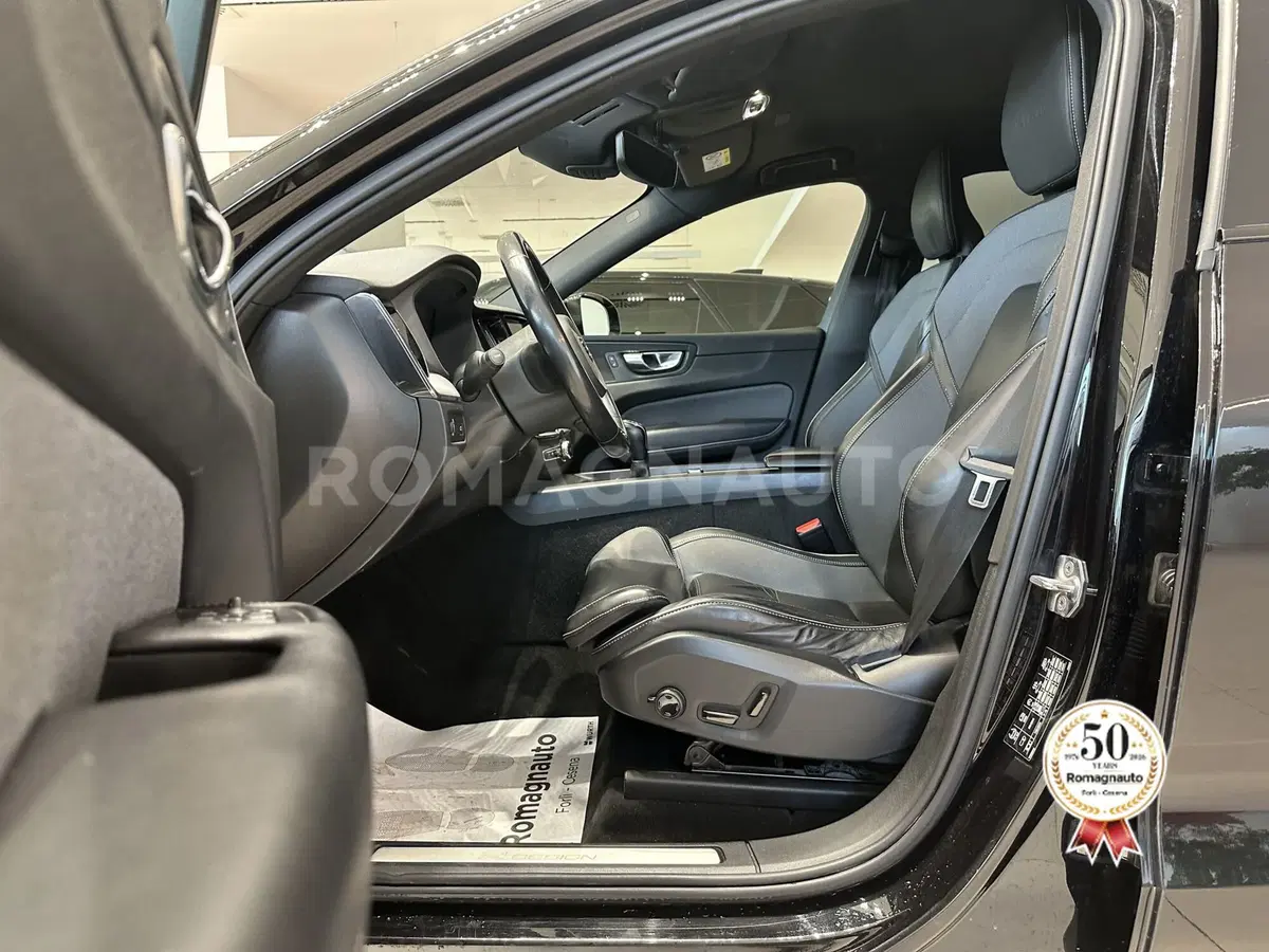 Volvo XC60 usata a Forlì-Cesena (14)