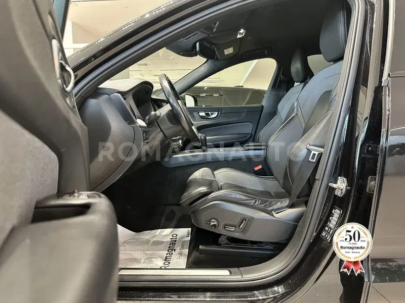 Volvo XC60 usata a Forlì-Cesena (14)