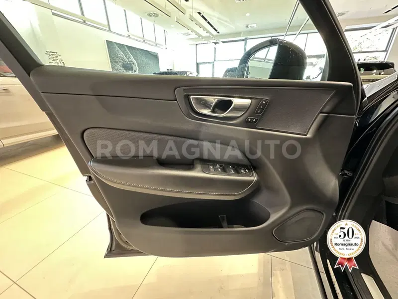 Volvo XC60 usata a Forlì-Cesena (15)
