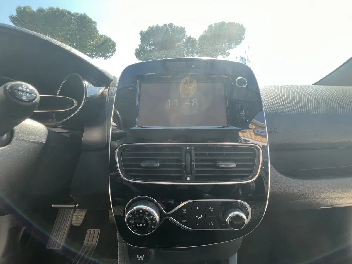 Renault Clio usata a Teramo (10)