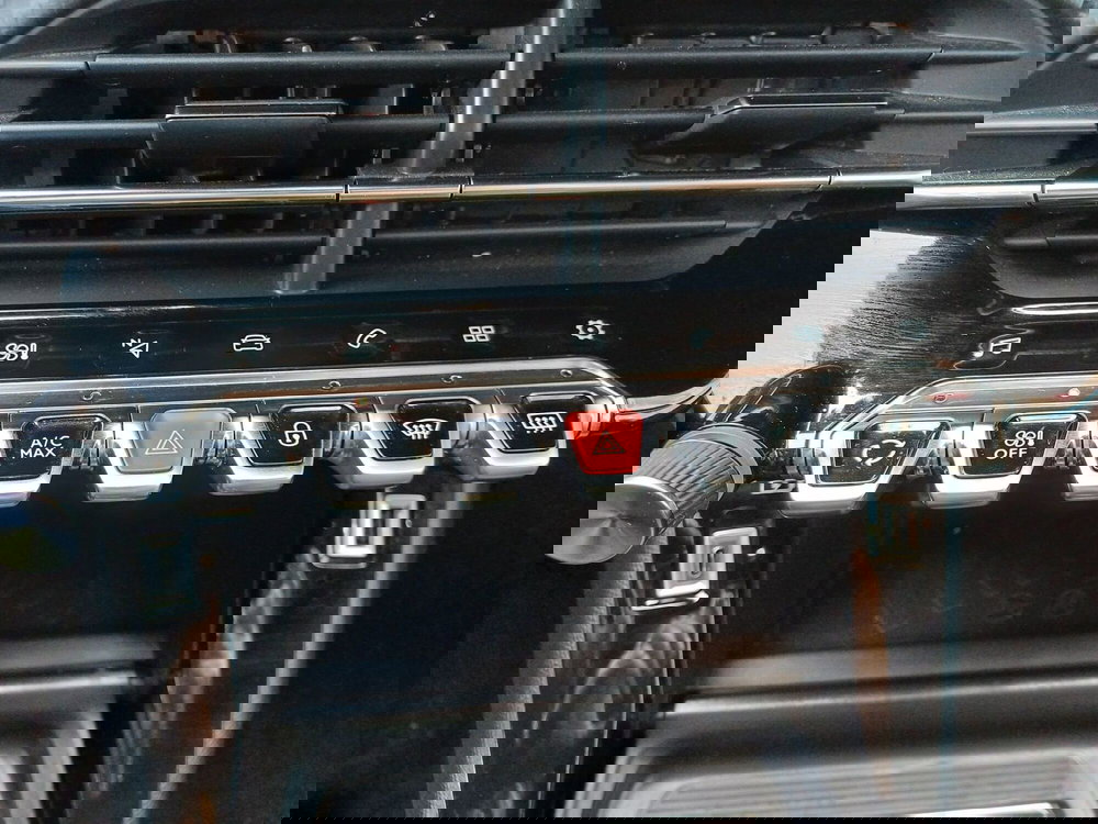 Peugeot 2008 usata a Modena (16)