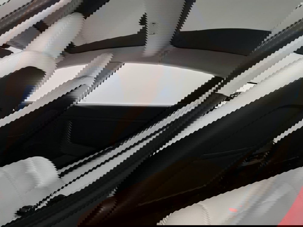 Tesla Model S usata a Novara (4)