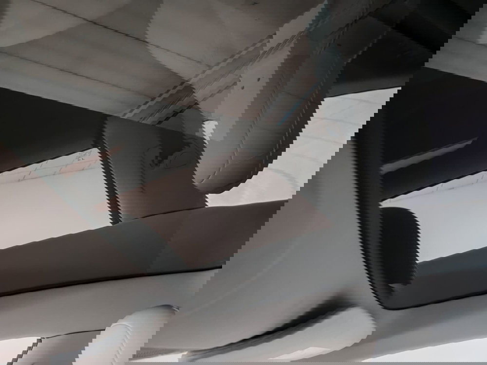 Tesla Model S usata a Novara (6)