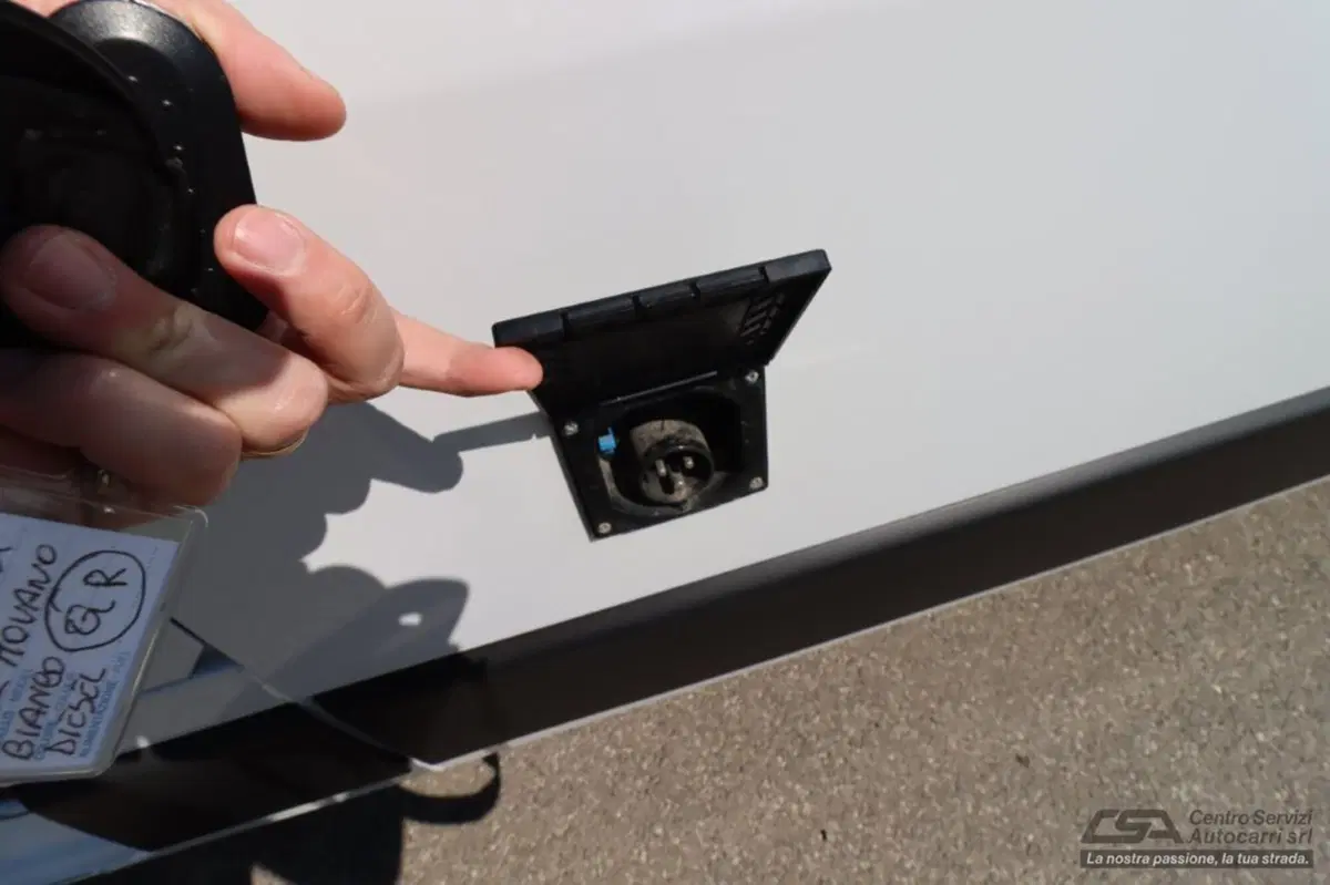 Opel Movano Furgone usata a Bologna (7)