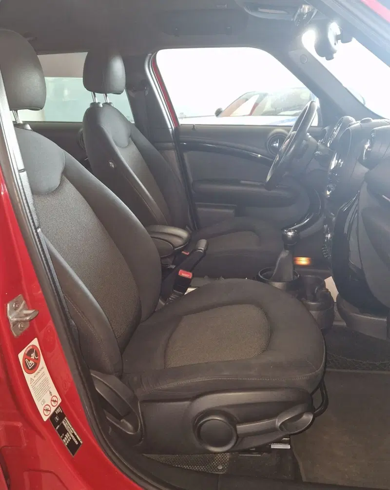 MINI Mini Countryman usata a Terni (8)