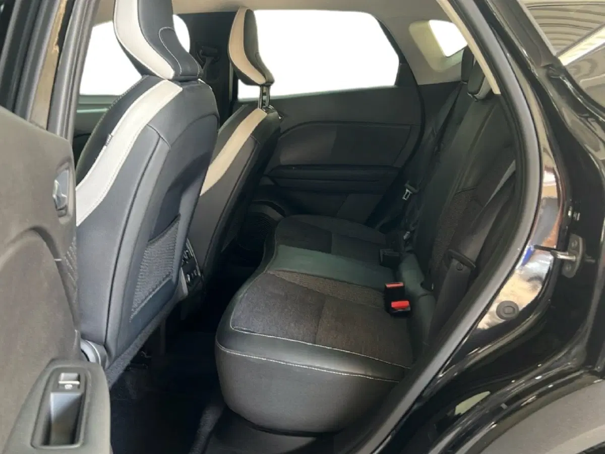 Renault Captur usata a Roma (11)