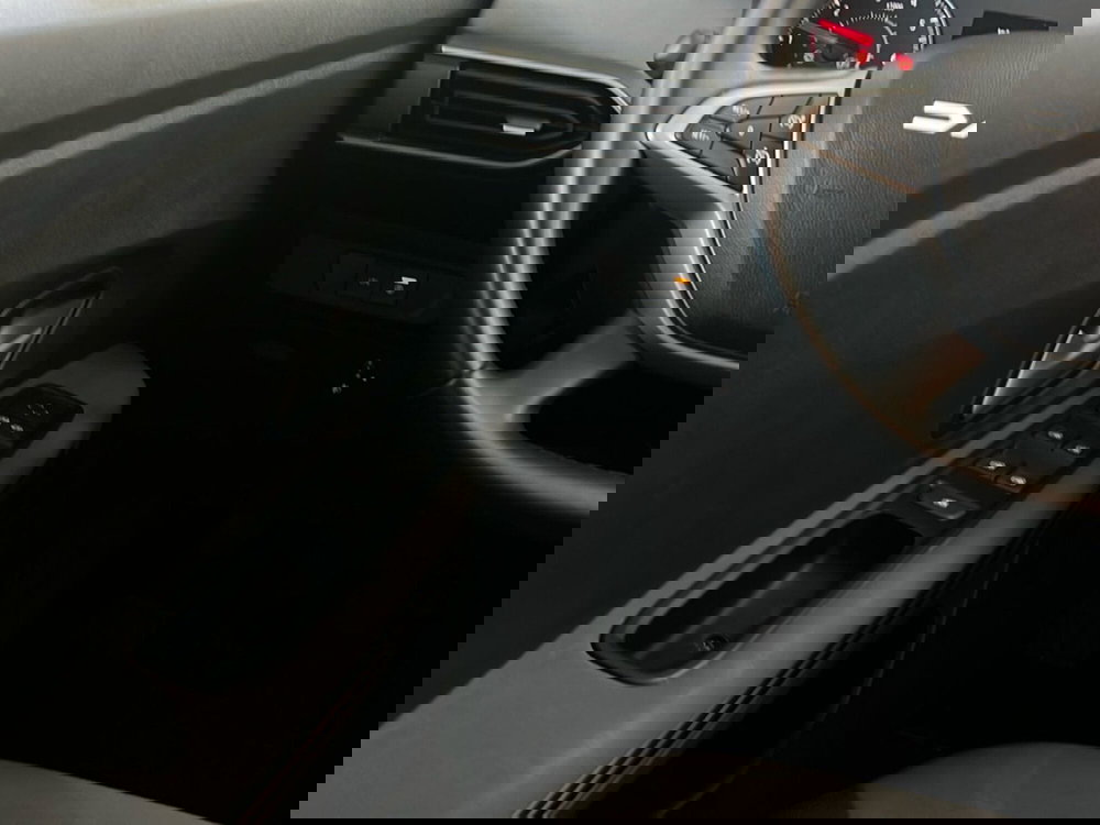 Dacia Sandero Stepway usata a Roma (13)