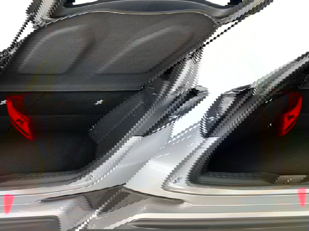 Toyota Toyota C-HR usata a Roma (10)