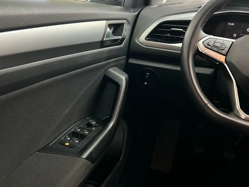 Volkswagen T-Roc usata a Roma (12)