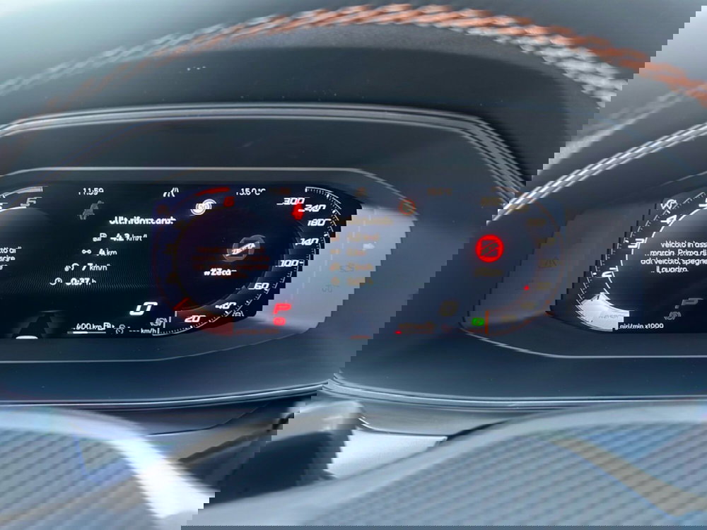 Cupra Formentor usata a Roma (17)