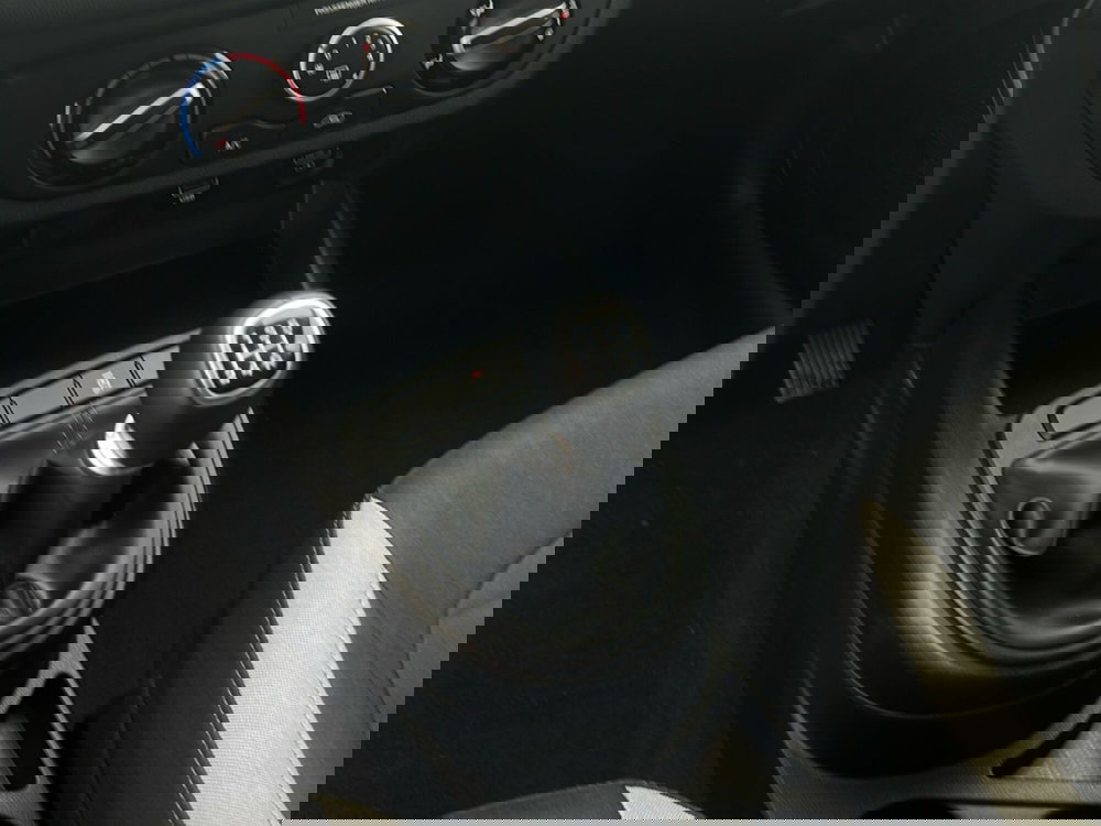 Hyundai i10 usata a Roma (16)