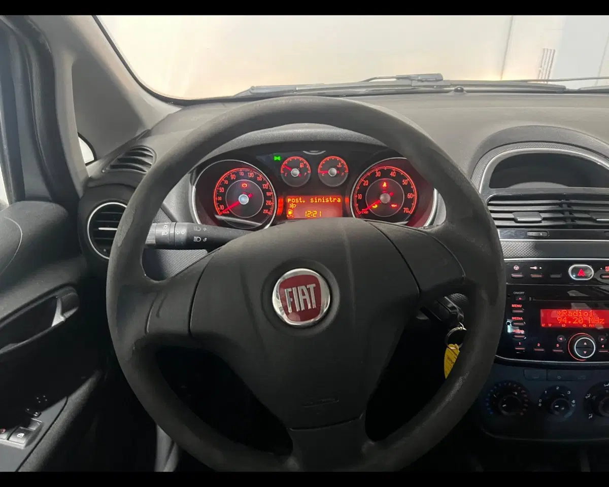 Fiat Punto usata a Alessandria (10)
