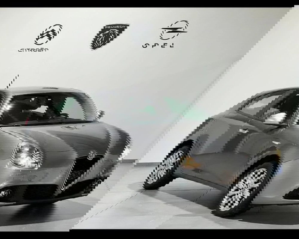 Alfa Romeo Giulietta usata a Alessandria (6)