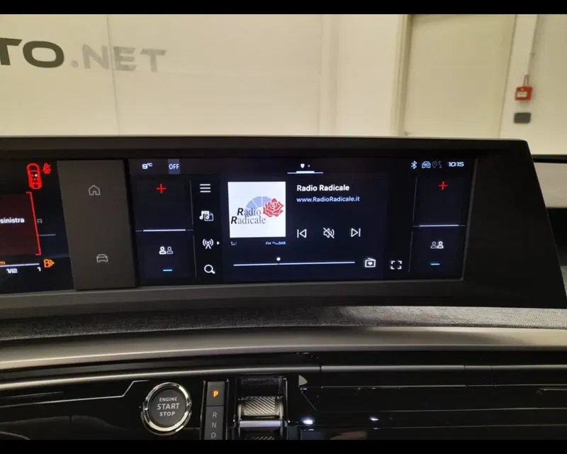 Peugeot 5008 nuova a Alessandria (17)