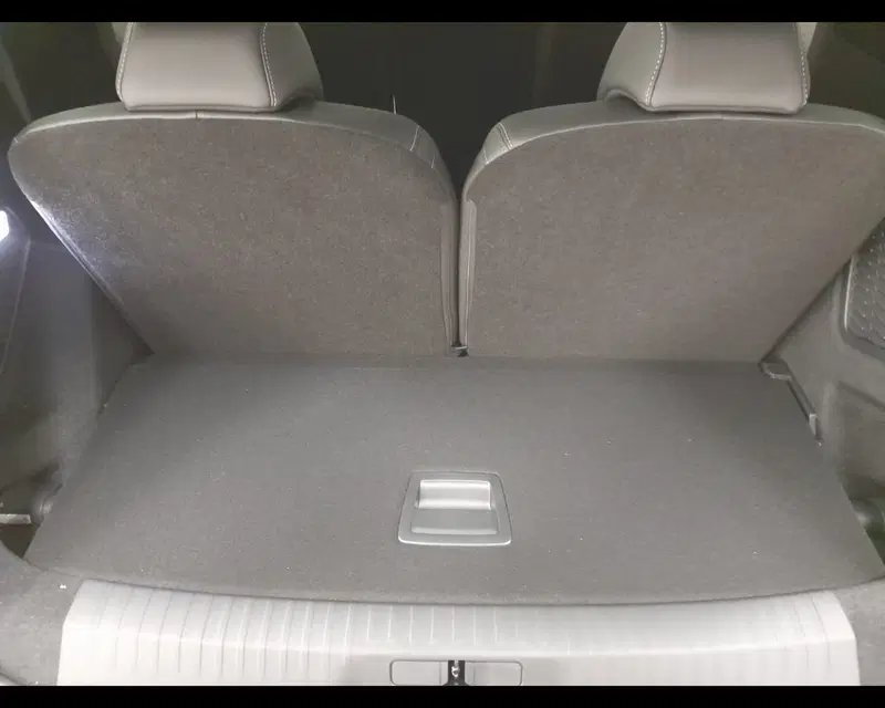 Peugeot 5008 nuova a Alessandria (20)