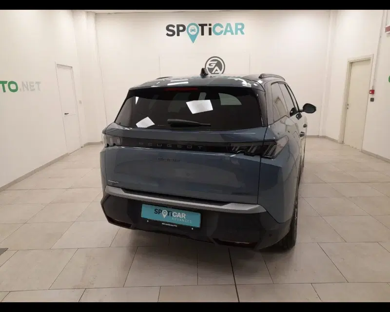 Peugeot 5008 nuova a Alessandria (5)