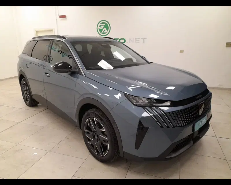 Peugeot 5008 nuova a Alessandria (6)