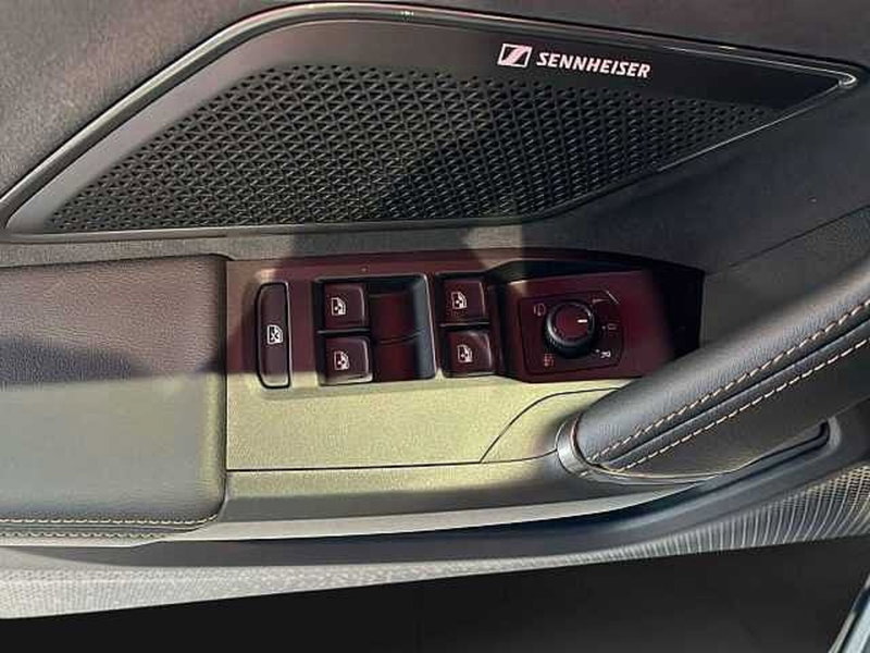 Cupra Formentor nuova a Vicenza (14)