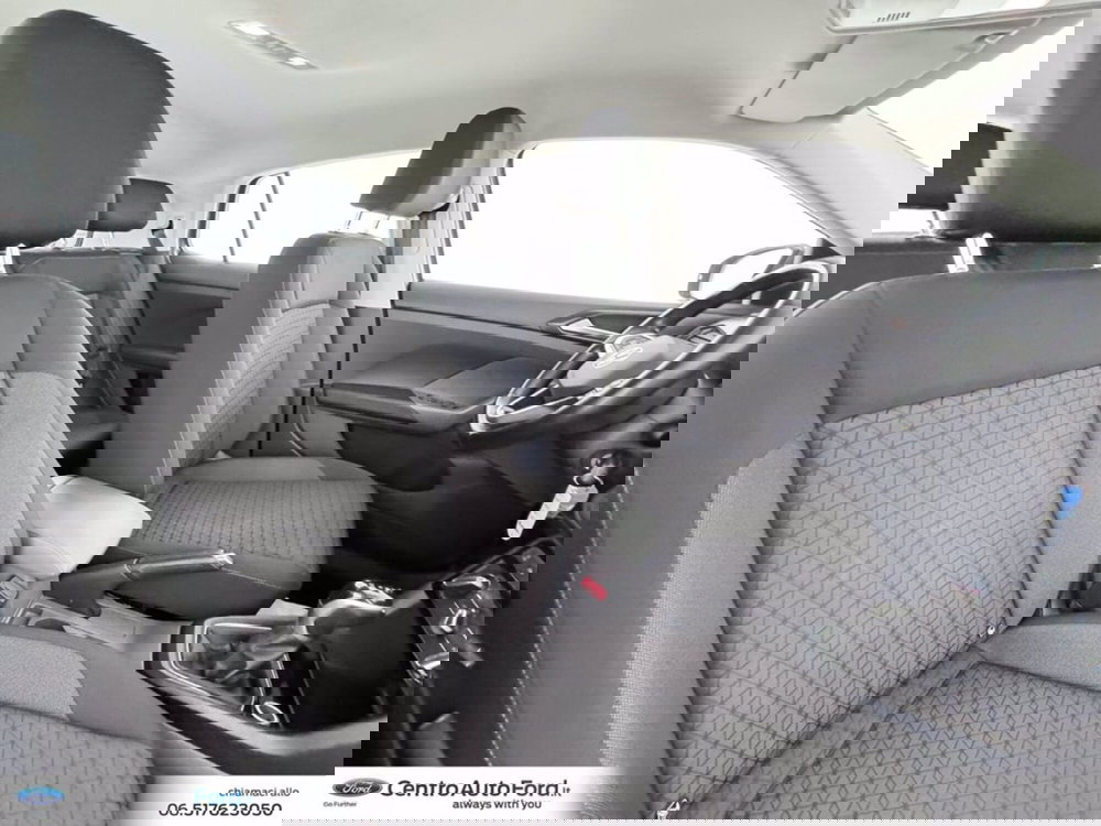 Volkswagen T-Cross usata a Roma (7)
