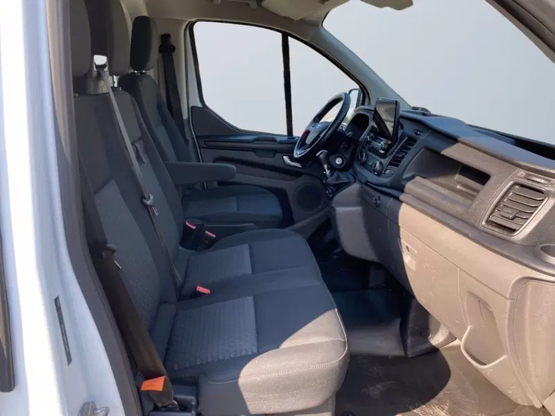 Ford Transit Custom Furgone usata a Milano (10)