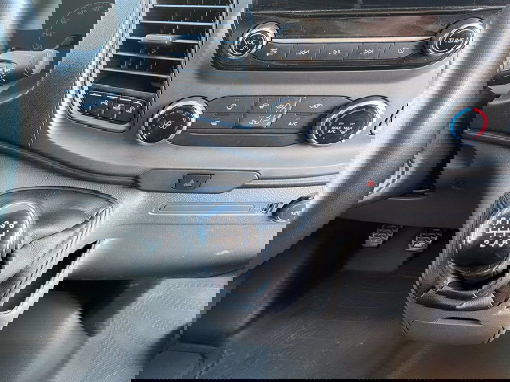 Ford Transit Custom Furgone usata a Milano (13)