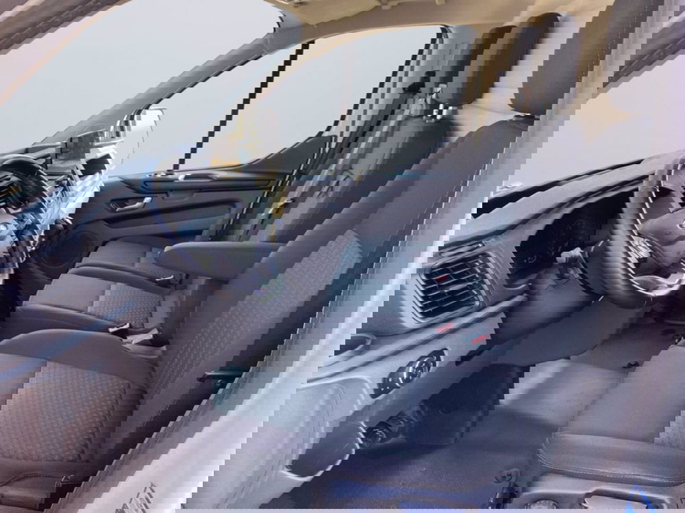 Ford Transit Custom Furgone usata a Milano (9)