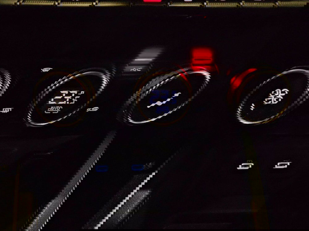 Dacia Duster usata a Palermo (18)