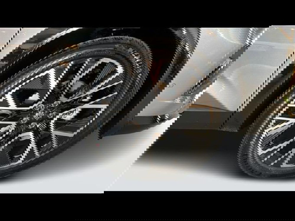 Renault Austral nuova a Firenze (15)