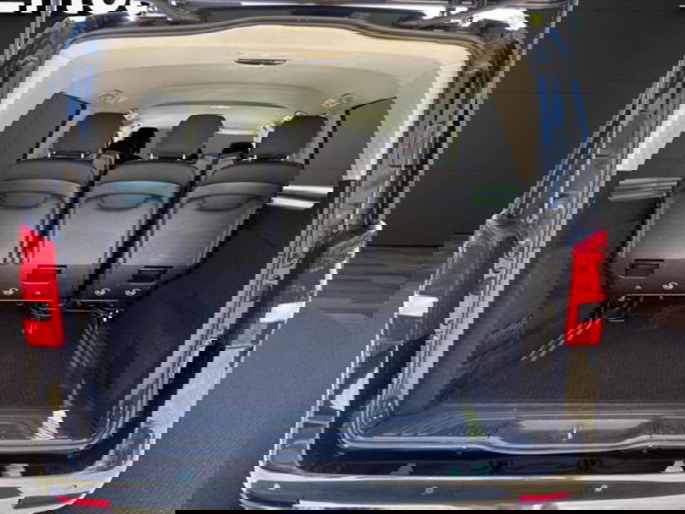 Mercedes-Benz Vito usata a Milano (13)